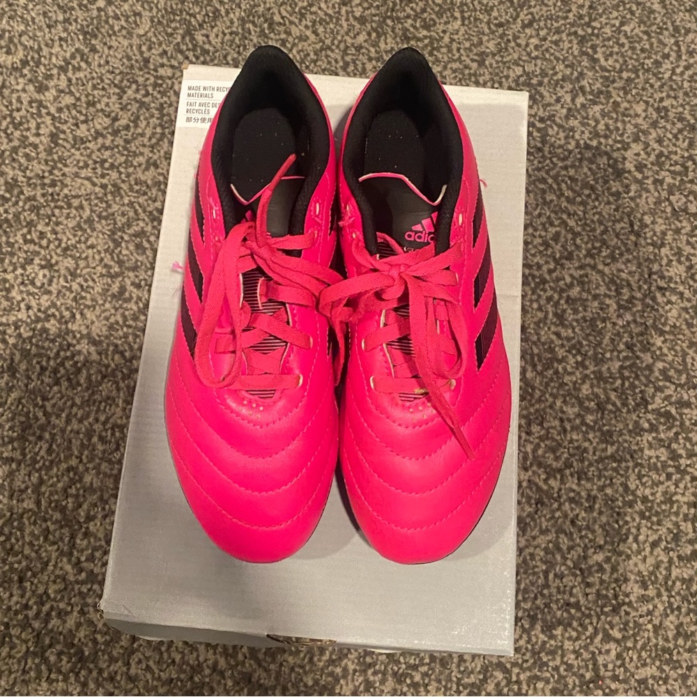 Girls Size 3 Adidas Soccer Cleats